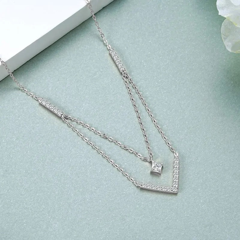 925 Sterling Silver Horizonte Light Layered V Moissanite Necklace - (Silver)