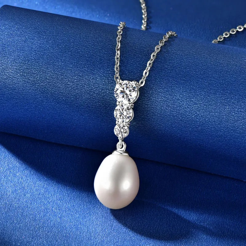 925 Sterling Silver Sereno Freshwater Natural Pearl Necklace - (Silver)