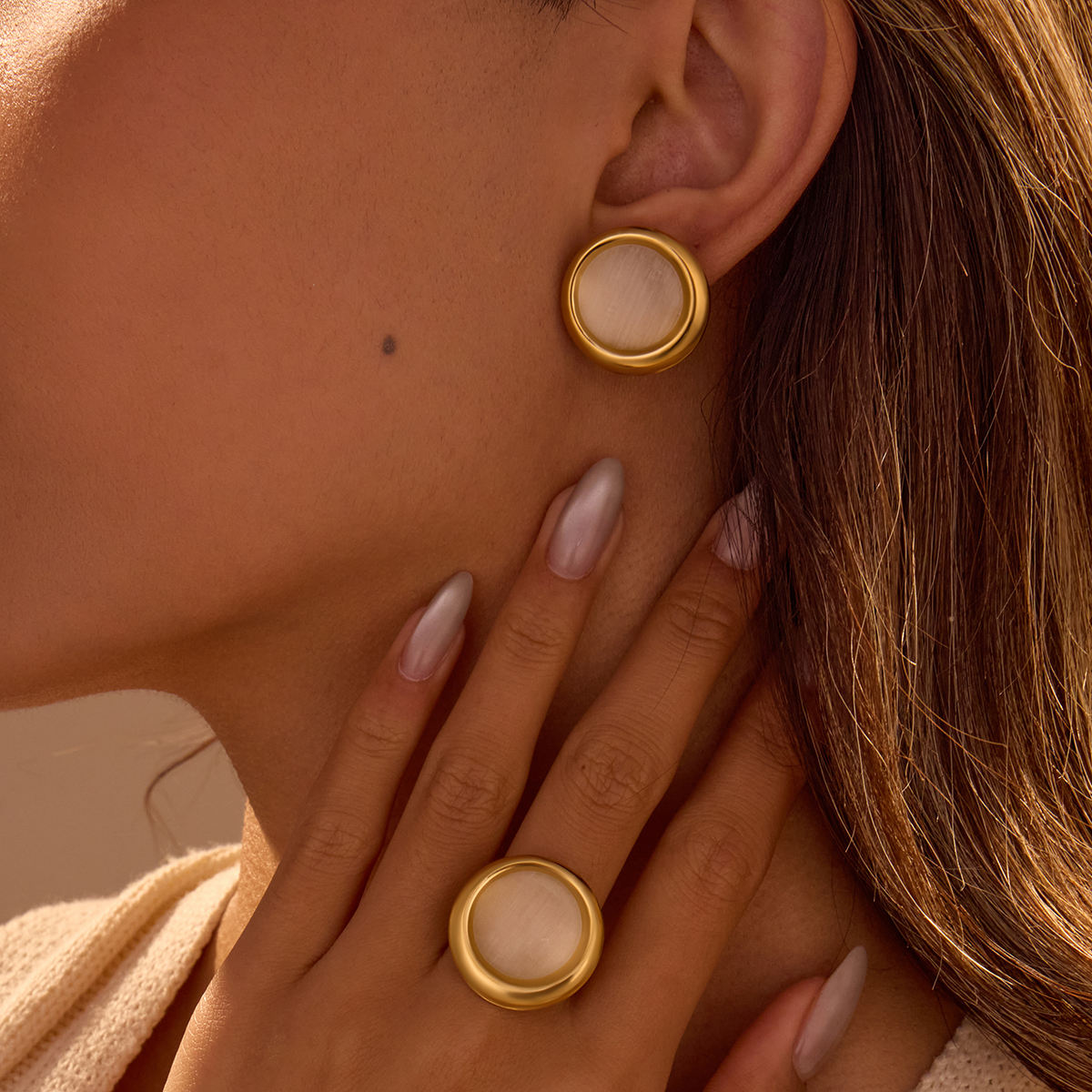 Vintage Round Opal Adjustable Ring (GOLD)