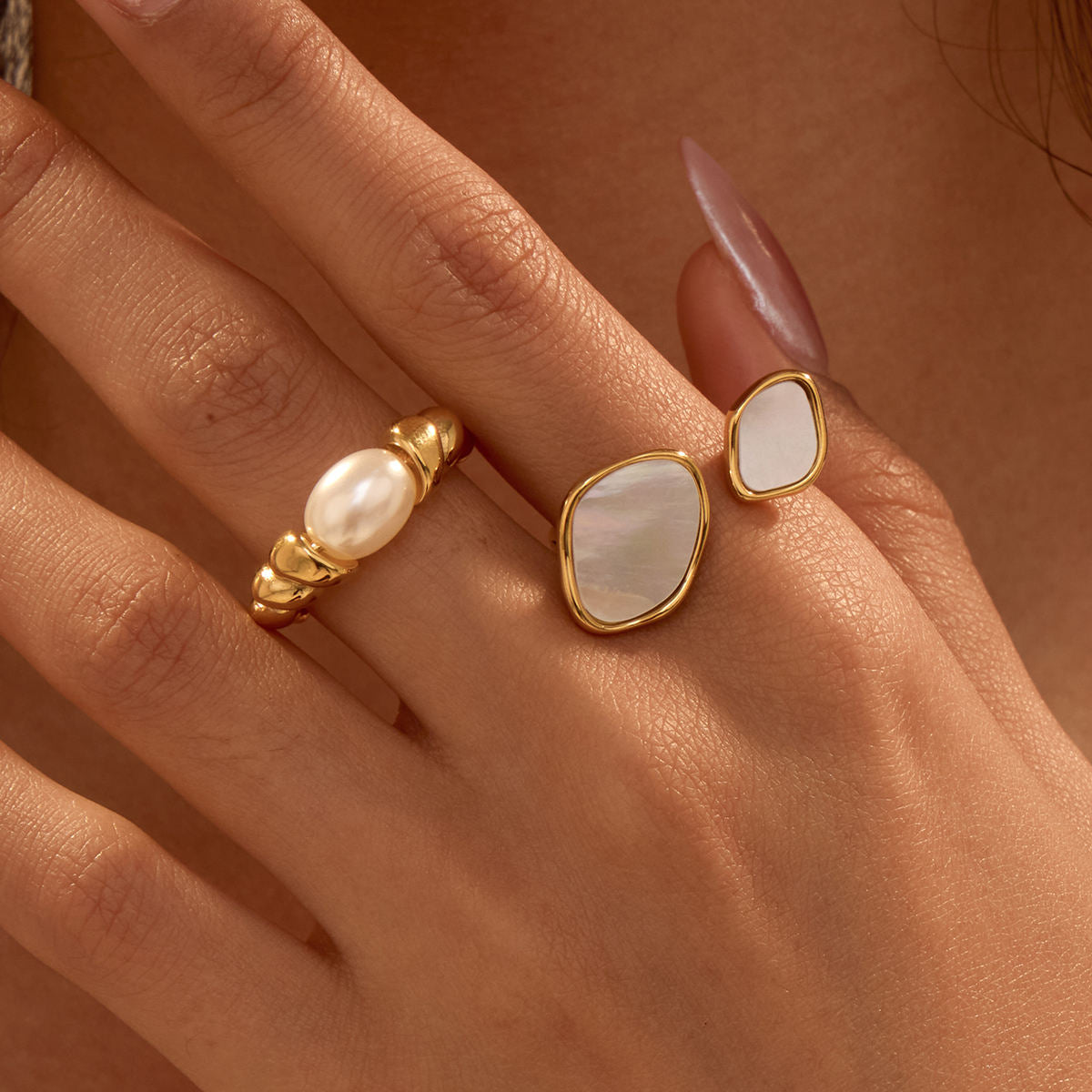 Shell Geometric Adjustable Ring (GOLD)