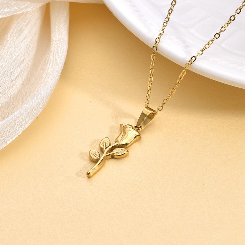 Vintage Rose Flower Pendant Necklace (GOLD)