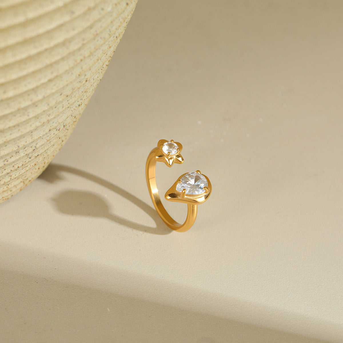 Water Drop Flower Zircon Adjustable Ring (GOLD)