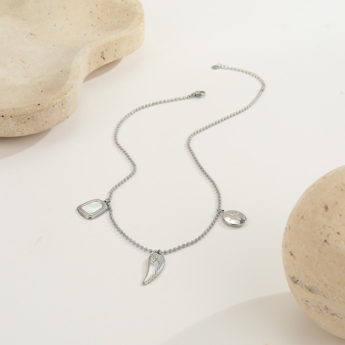 Vintage Feather With White Shell Hexagram Pendant Necklace (SILVER)