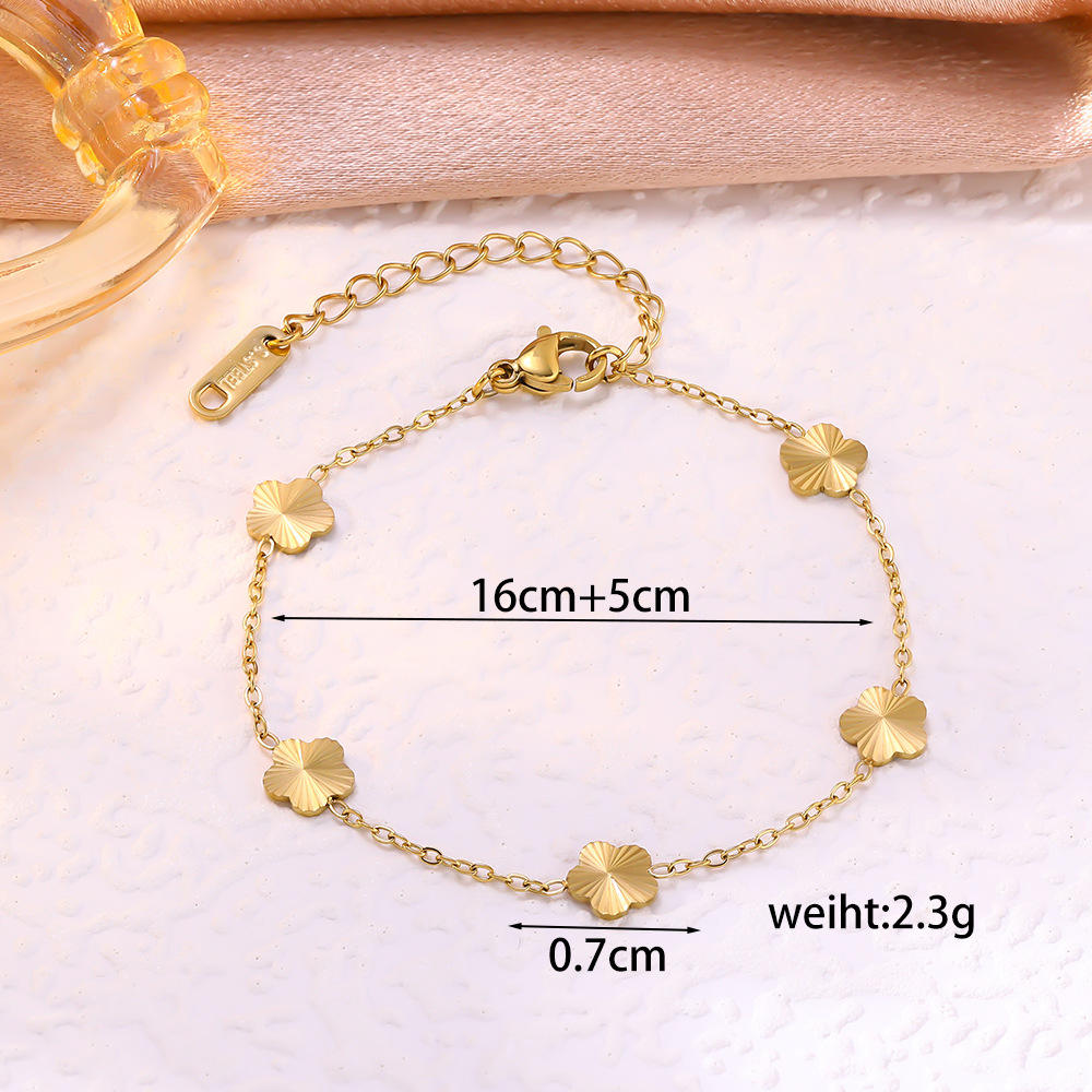 Five-Petal Flowers Bracelet (GOLD)