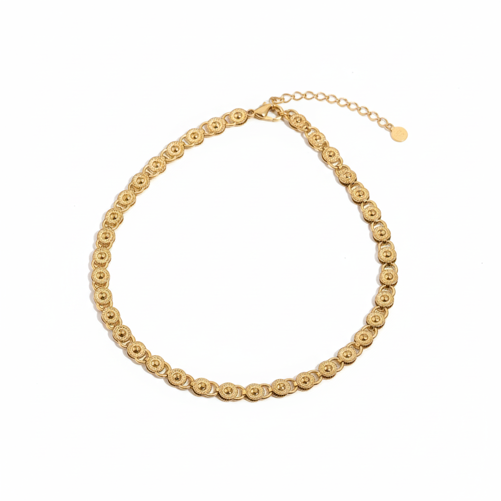 Product shot - Gold coin link necklace